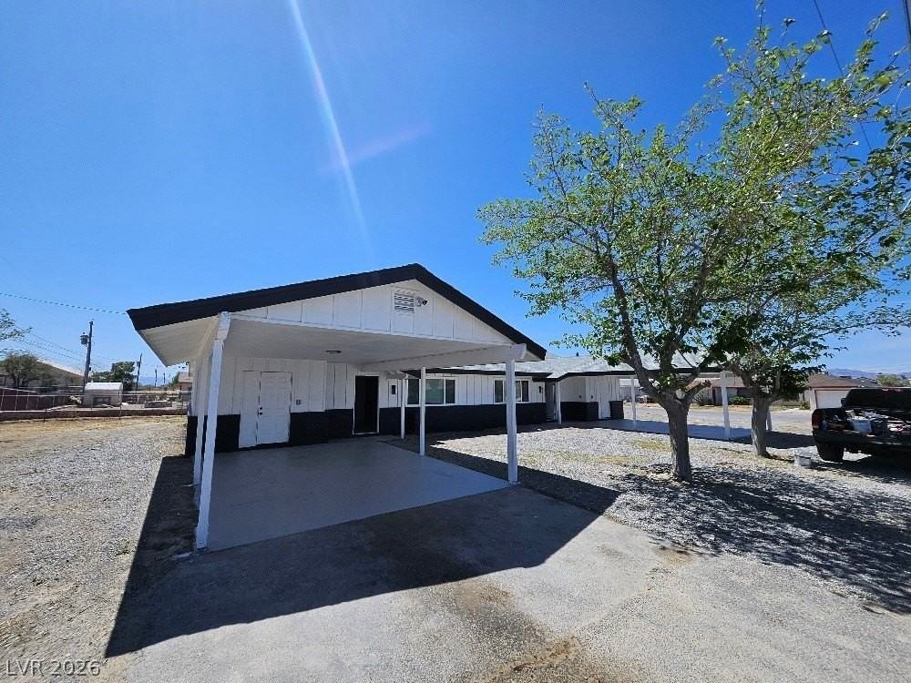 1083 E Calvada Blvd #B - Photo 3 of 20