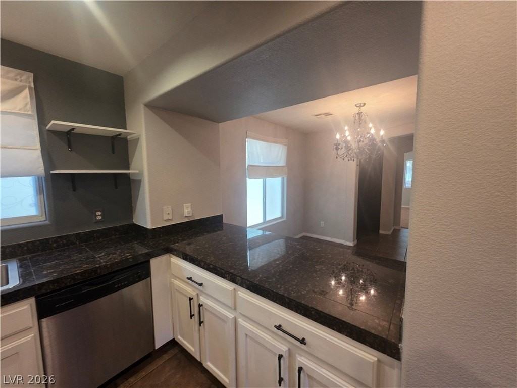 6939 Smiling Cloud Ave - Photo 7 of 28