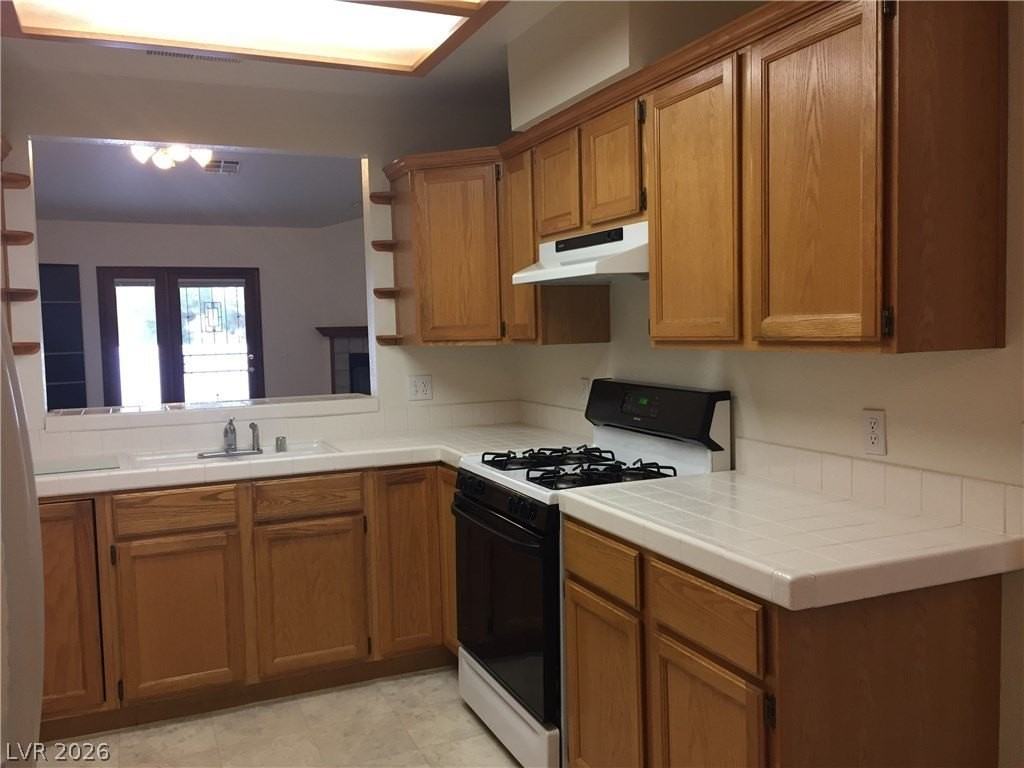 2616 Magic Moon Ln #4 - Photo 5 of 28