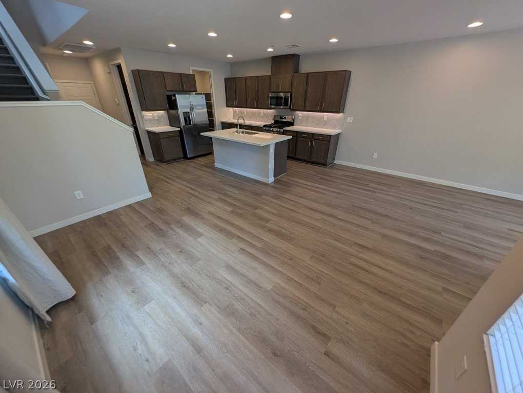 11298 Cactus Tower Ave #103 - Photo 4 of 23