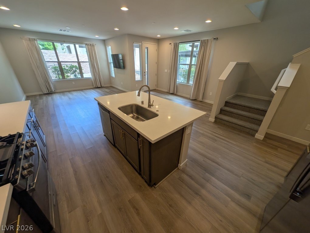 11298 Cactus Tower Ave #103 - Photo 7 of 23
