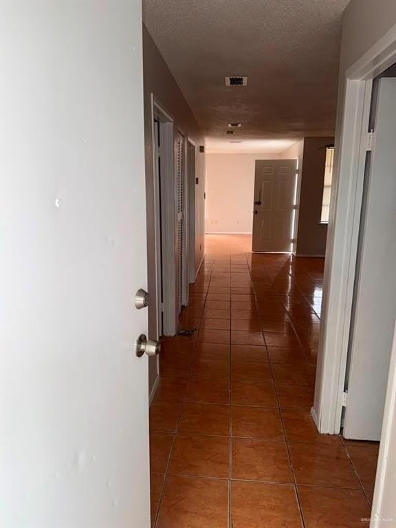 1009 W Stubbs St - Photo 6 of 27