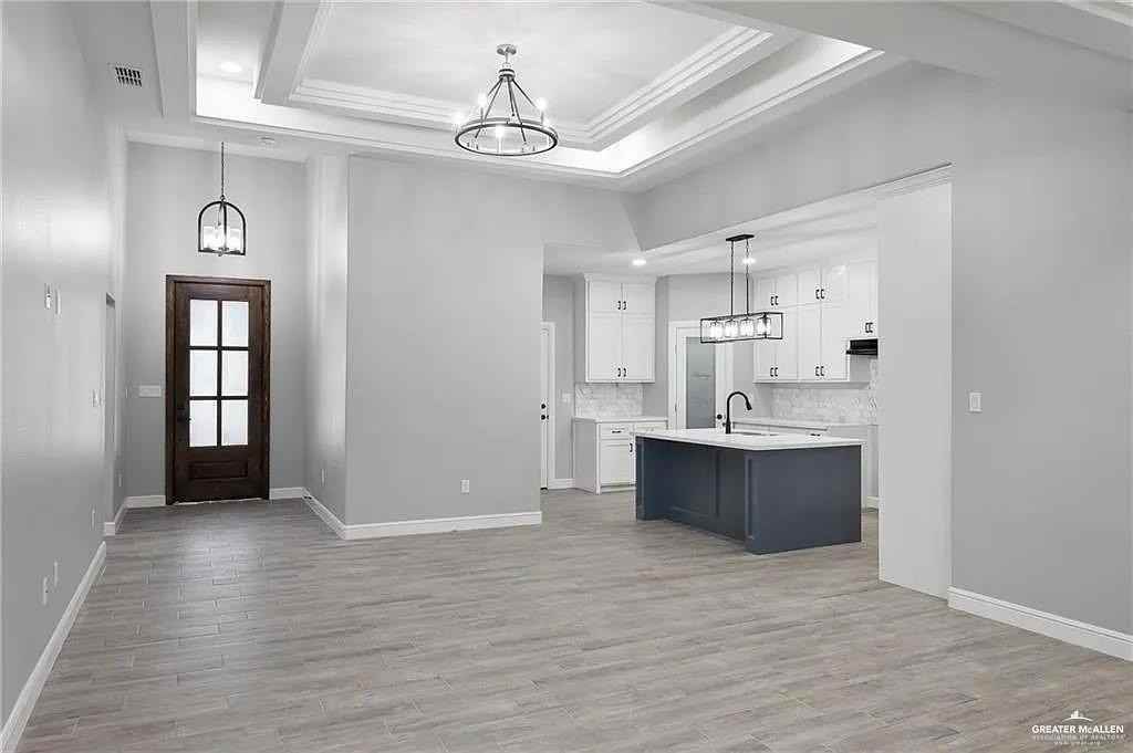 10804 N Sugar Bear Dr - Photo 4 of 20