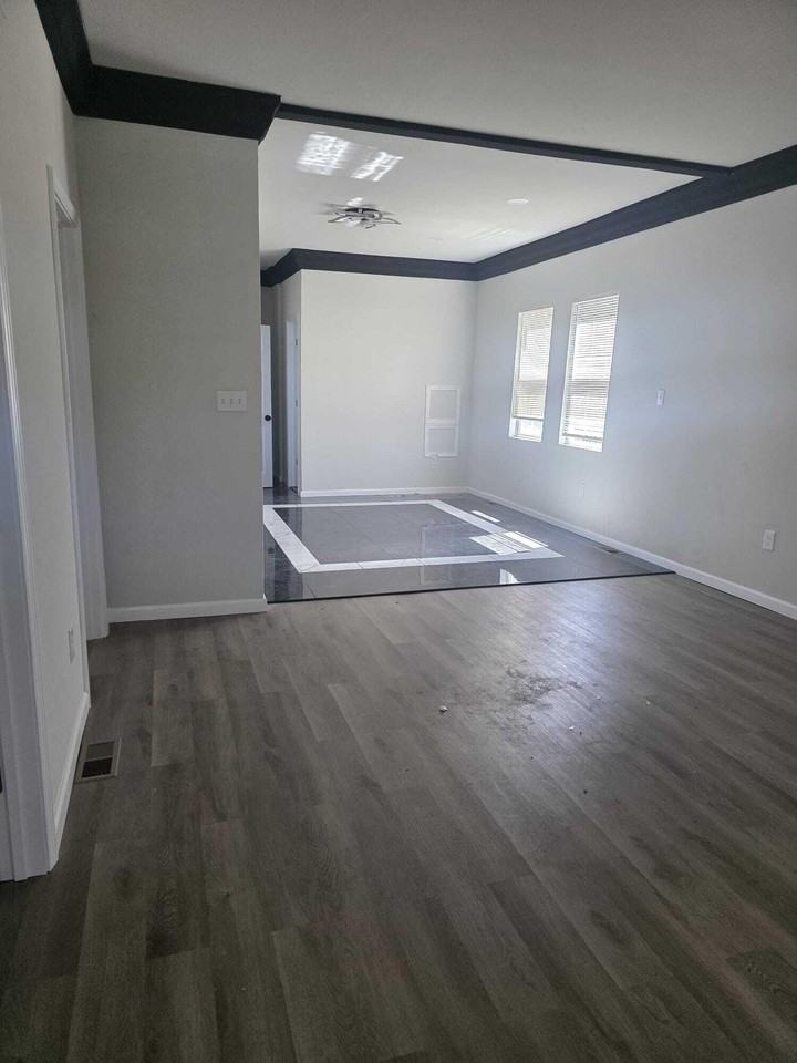 5228 Elmer St #1 - Photo 5 of 11