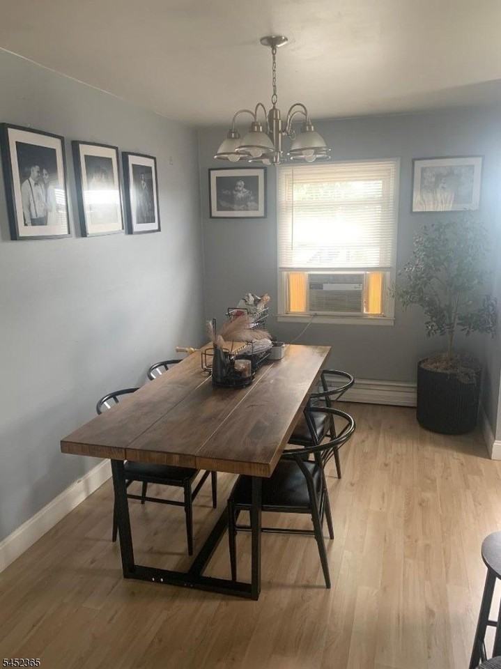 42 Brighton Ave - Photo 6 of 12