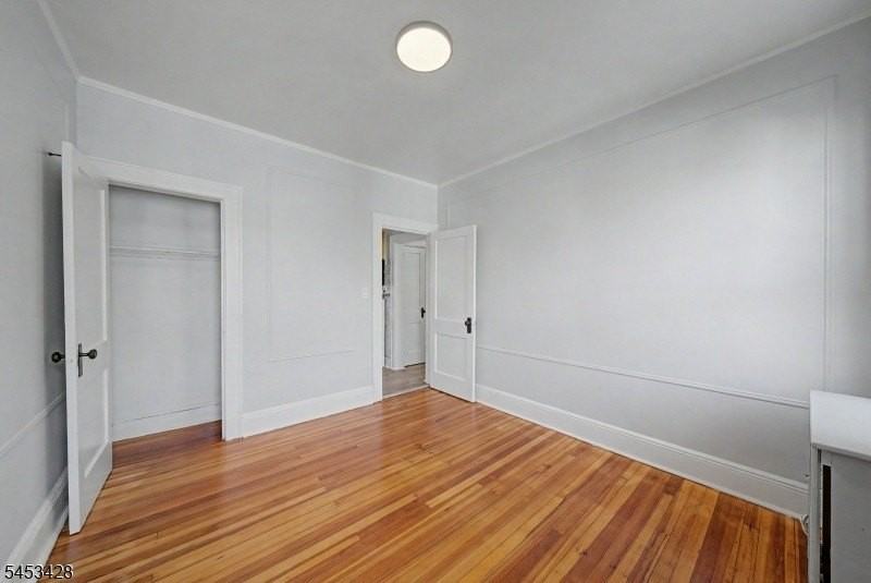 1329 Alina St #2R - Photo 7 of 16