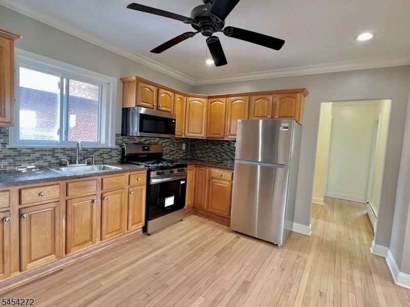 420 Lakeview Ave - Photo 6 of 18