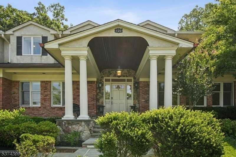 120 Silver Spring Rd - Photo 3 of 38