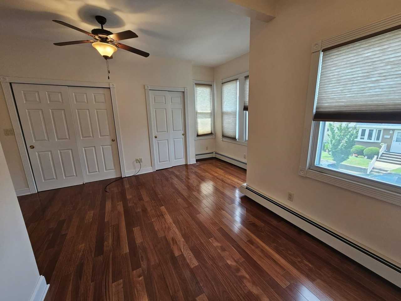 42 Washington Pl #2ndFL - Photo 7 of 20