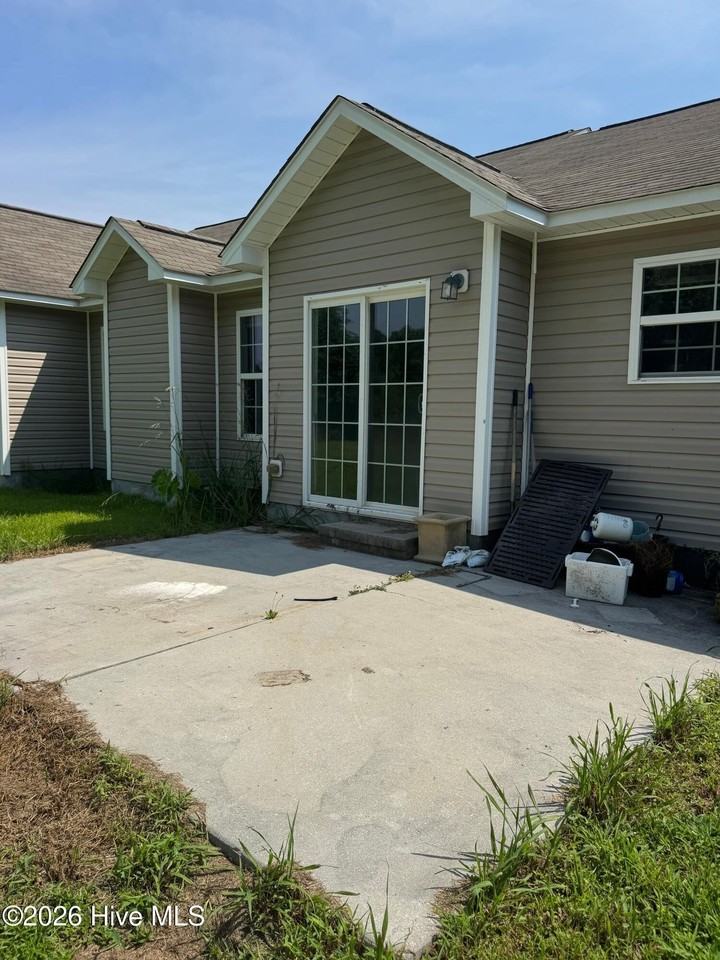 110 Hidden Hollow Dr - Photo 4 of 16