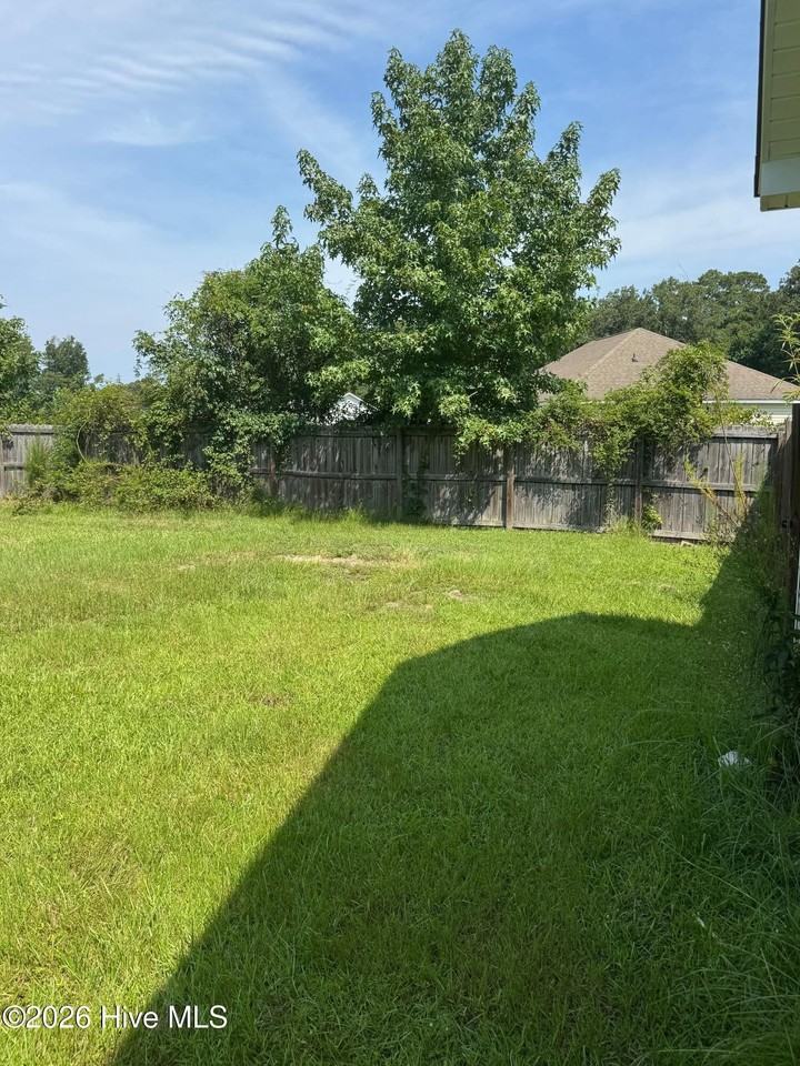 110 Hidden Hollow Dr - Photo 5 of 16