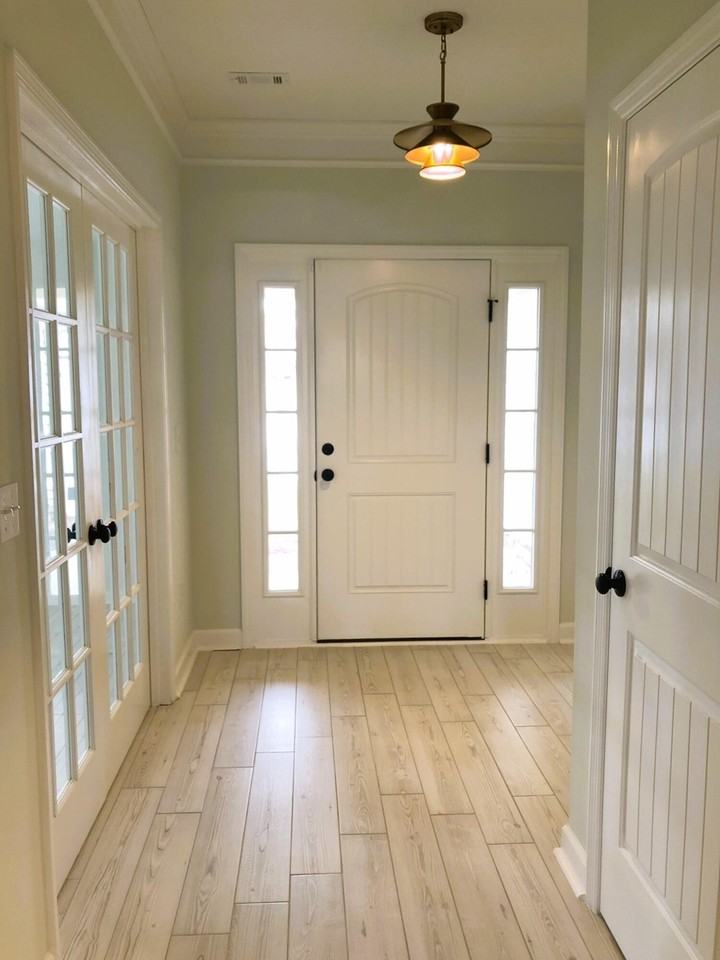 1222 Belgrove Dr - Photo 3 of 18
