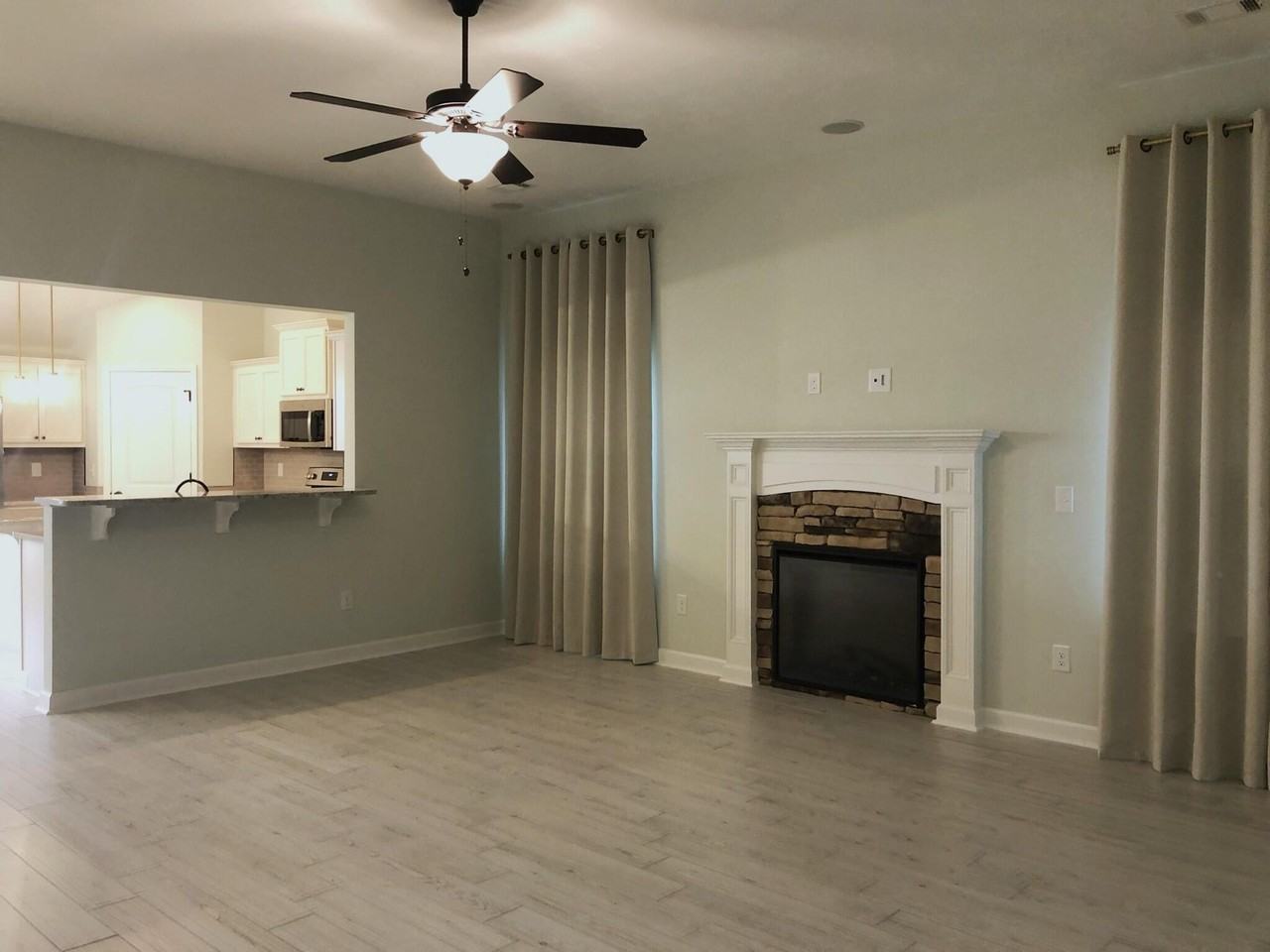 1222 Belgrove Dr - Photo 4 of 18