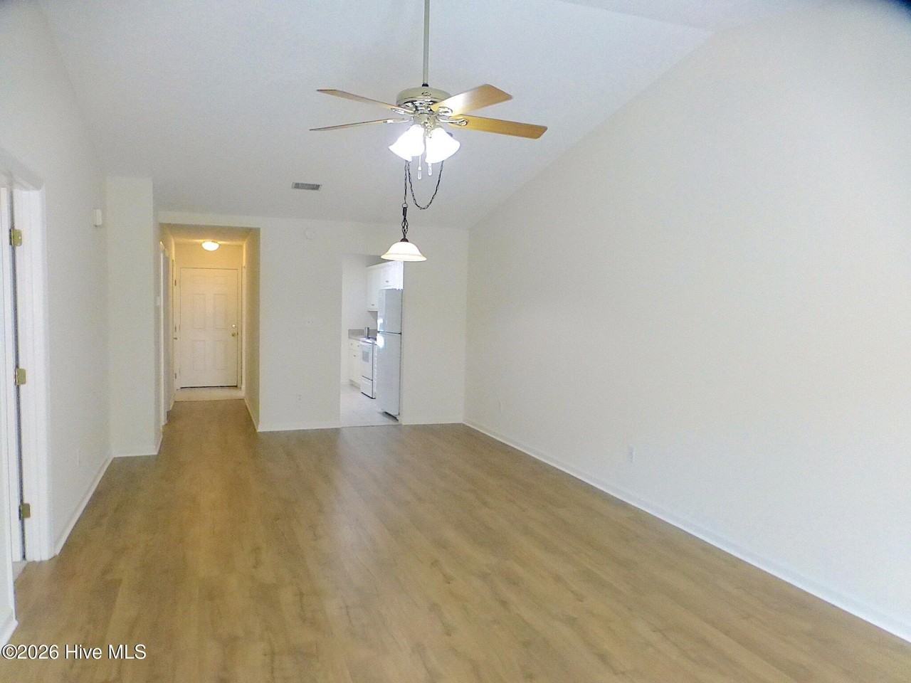 1030 Old Marks Dr - Photo 3 of 7