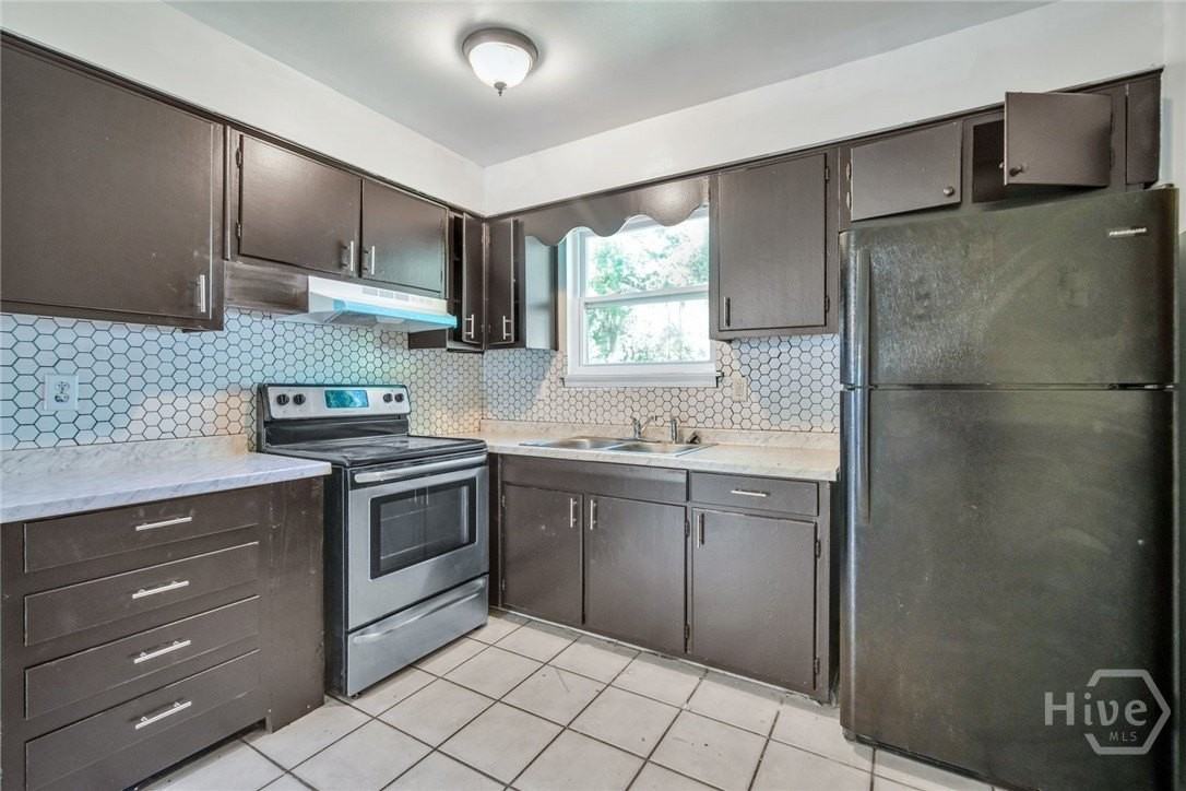 321 Byck Ave - Photo 3 of 16