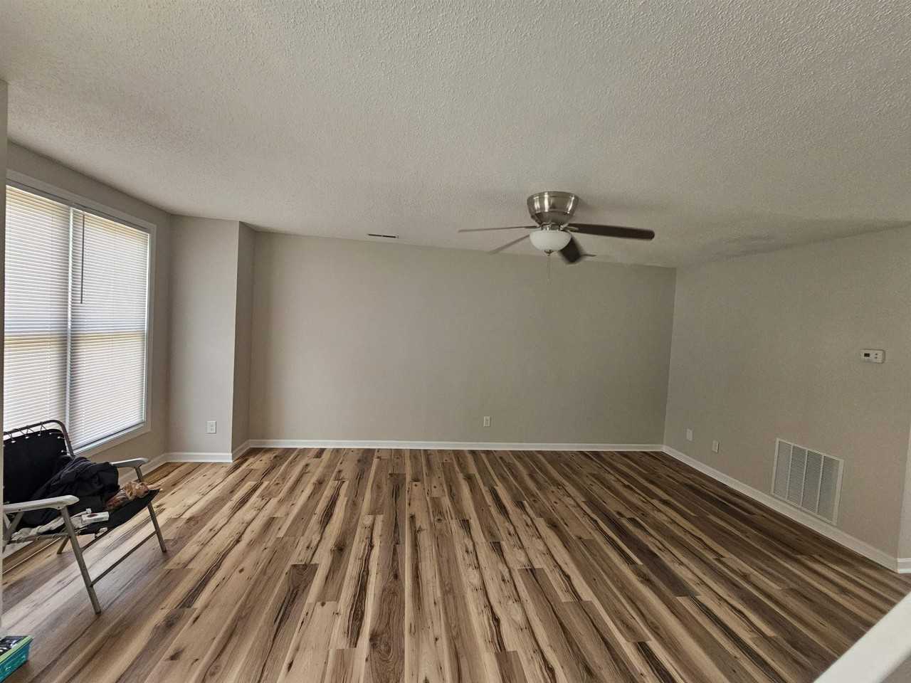 2329 Avalon Woods Dr - Photo 3 of 11