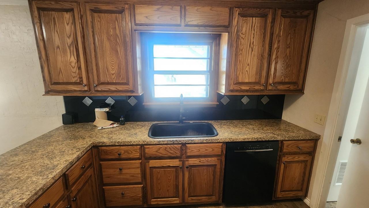 6702 Temple Ave - Photo 7 of 18