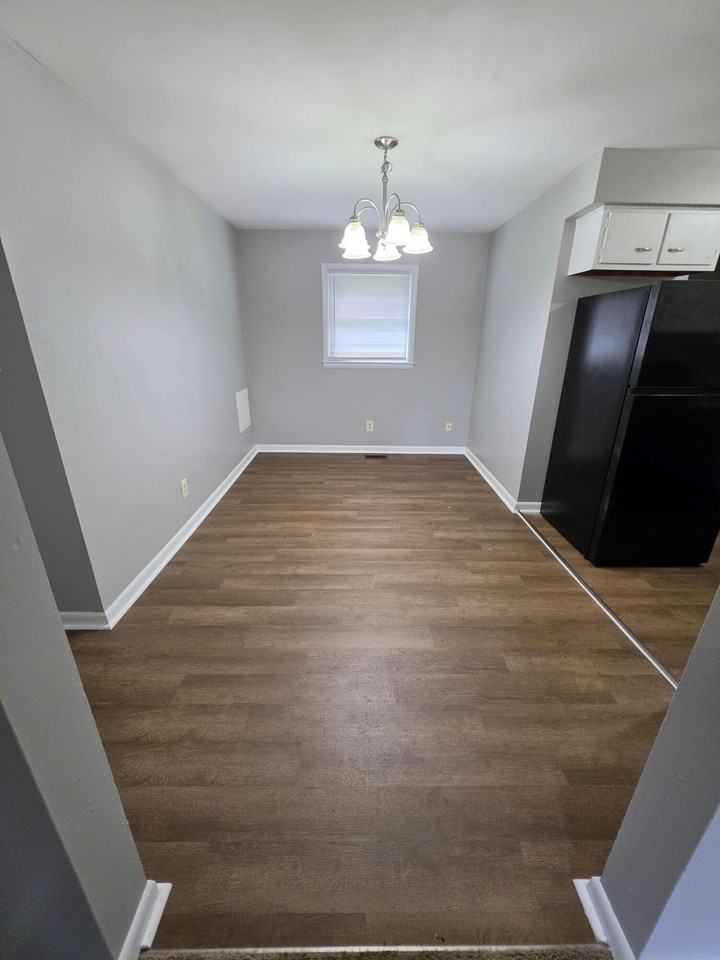 2024 Heather Way - Photo 3 of 17