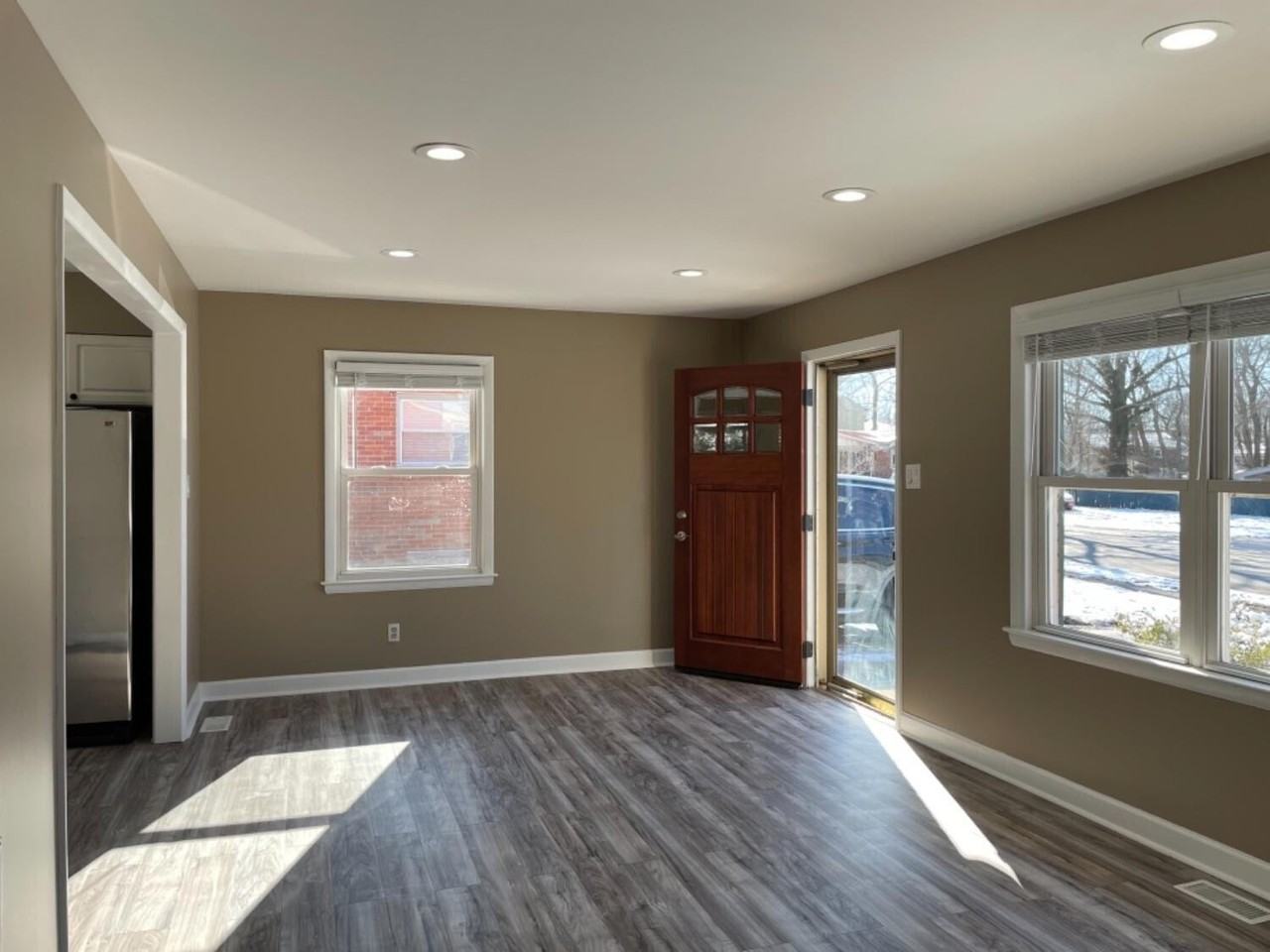 2470 Millbrook Dr - Photo 5 of 33