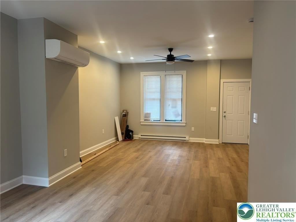 141 S 6th St - Photo 3 of 26