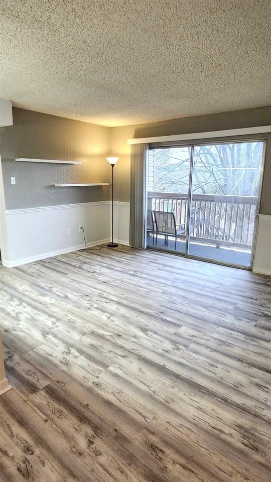 6680 Whispering Oak Pl #6 - Photo 3 of 18