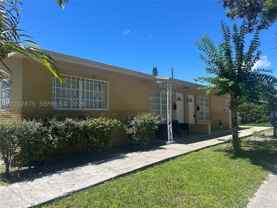 412 Sw 10th St #1-2 - Photo 1 of 1