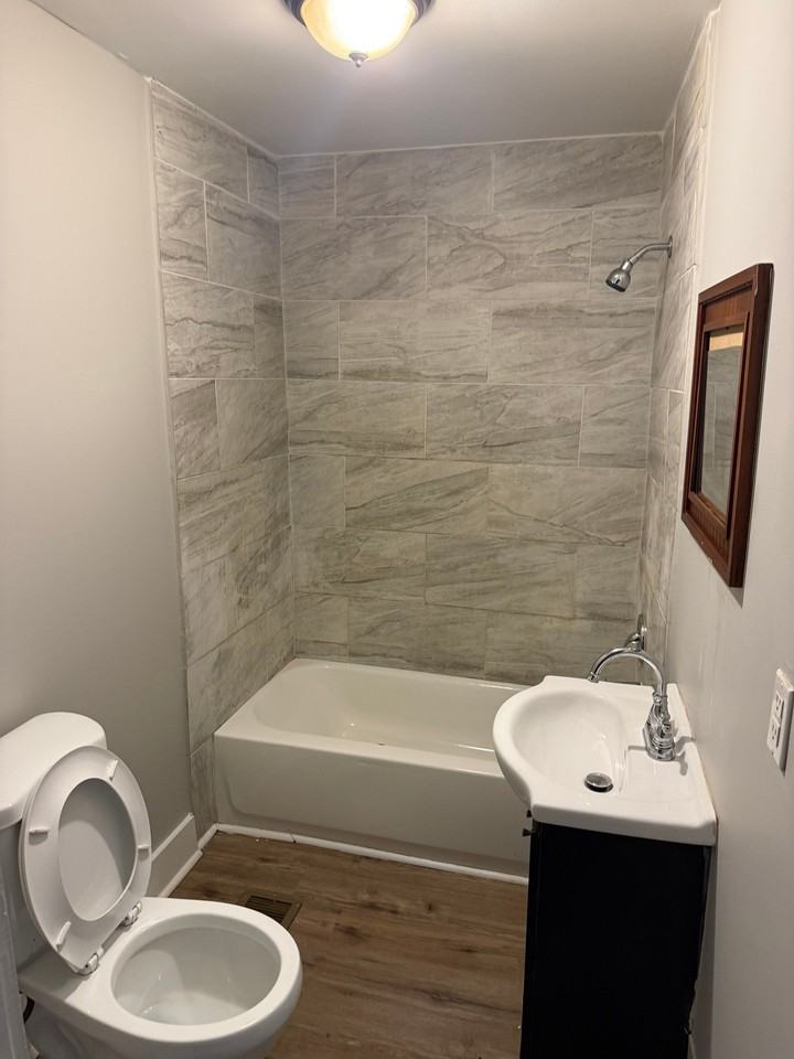 721 S Maple St #1 - Photo 2 of 23