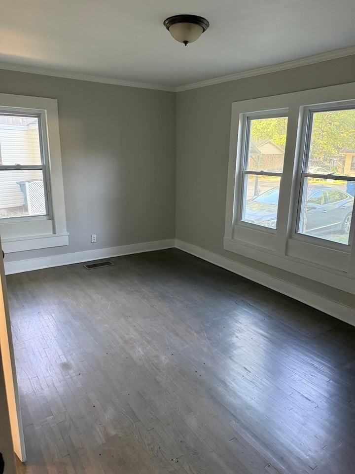 721 S Maple St #1 - Photo 6 of 23