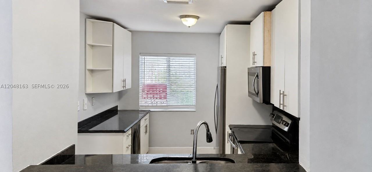 14063 Sw 177th St - Photo 2 of 42