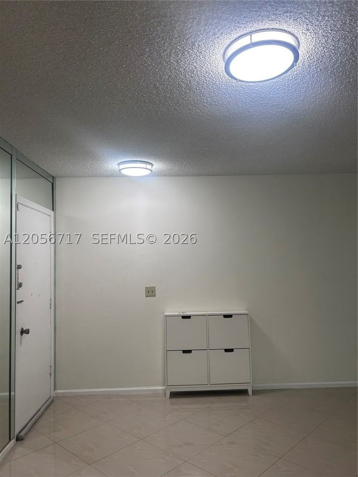 5700 Ne 22nd Way #324 - Photo 4 of 23