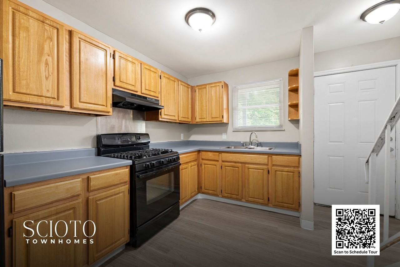 731 Canonby Pl #731B - Photo 2 of 12