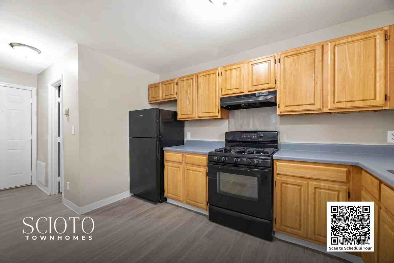731 Canonby Pl #731B - Photo 3 of 12