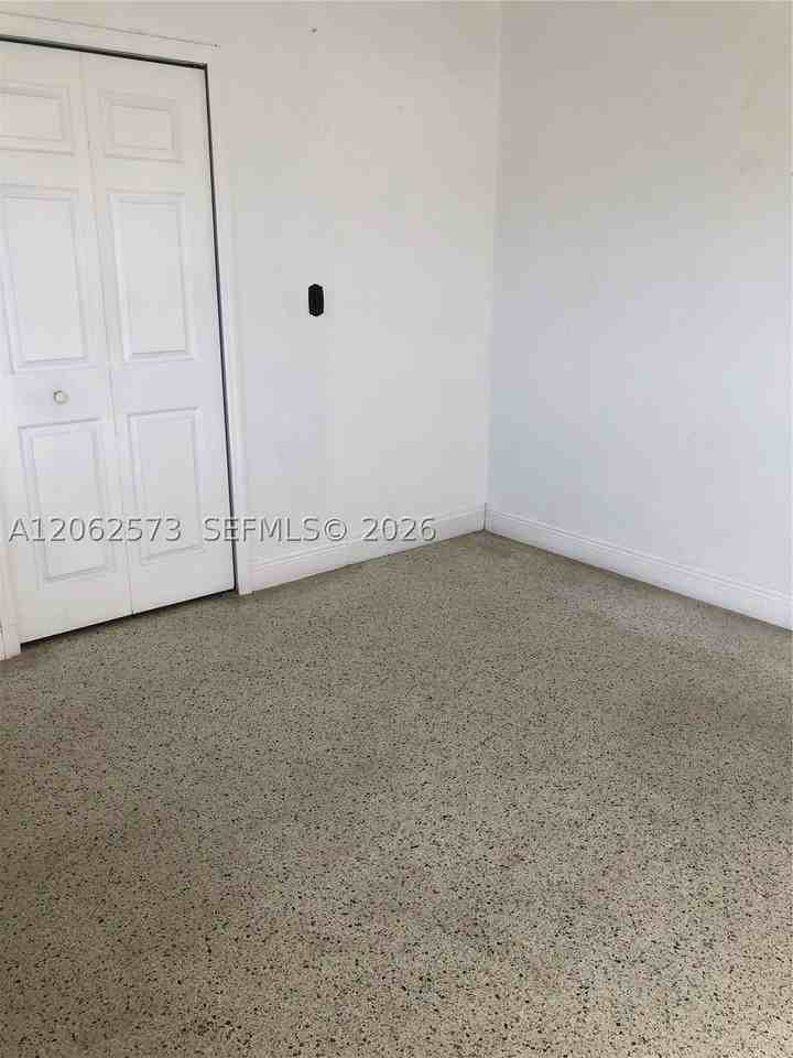 3061 Nw 87th Ter - Photo 3 of 8