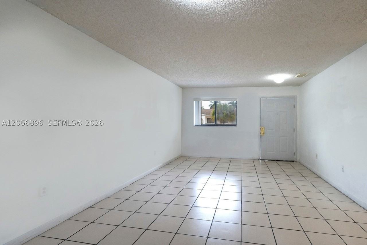 6305 W 22nd Ct #203 - Photo 5 of 15