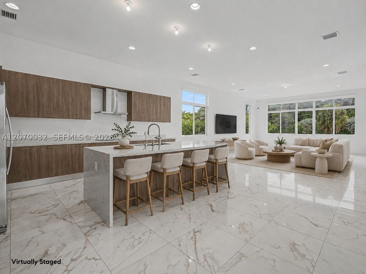 2440 Sw 122nd Ter #2440 - Photo 4 of 50