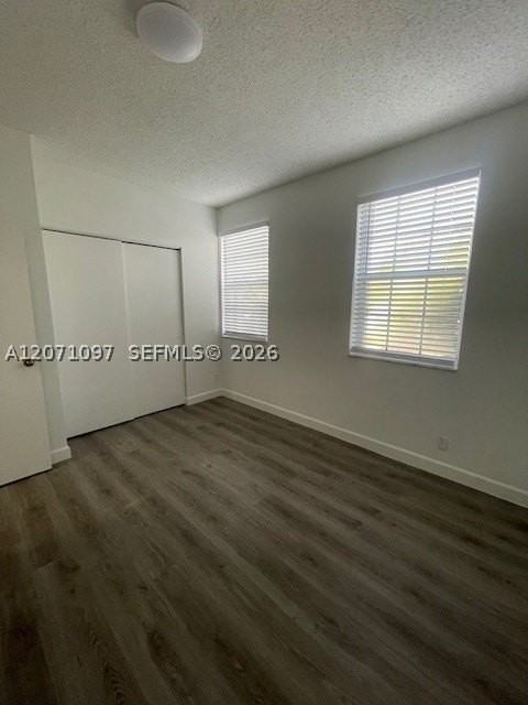 7872 Sanibel Dr #7872 - Photo 4 of 22