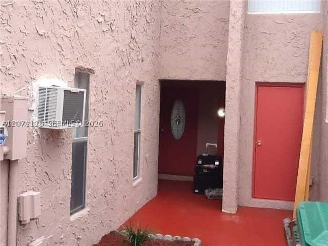 1648 Nw 58th Ave #3 - Photo 2 of 32