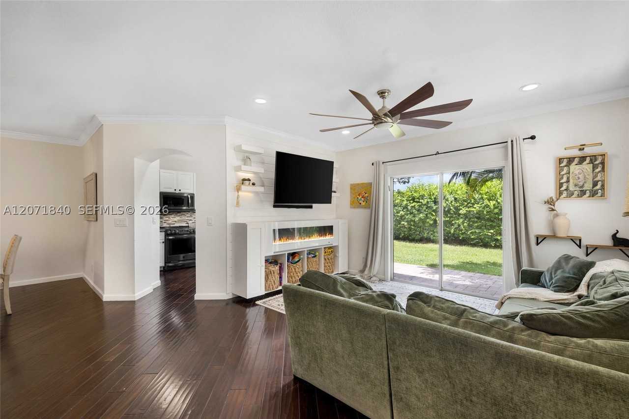 4501 Windmill Palm Way #4501 - Photo 2 of 30