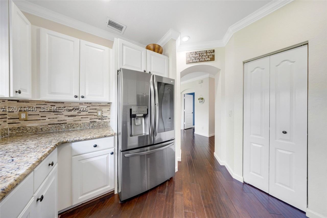4501 Windmill Palm Way #4501 - Photo 6 of 30