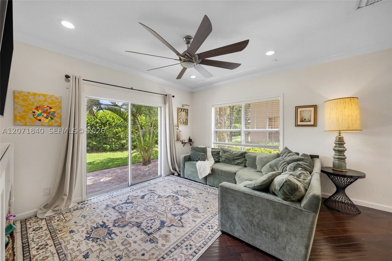 4501 Windmill Palm Way #4501 - Photo 7 of 30