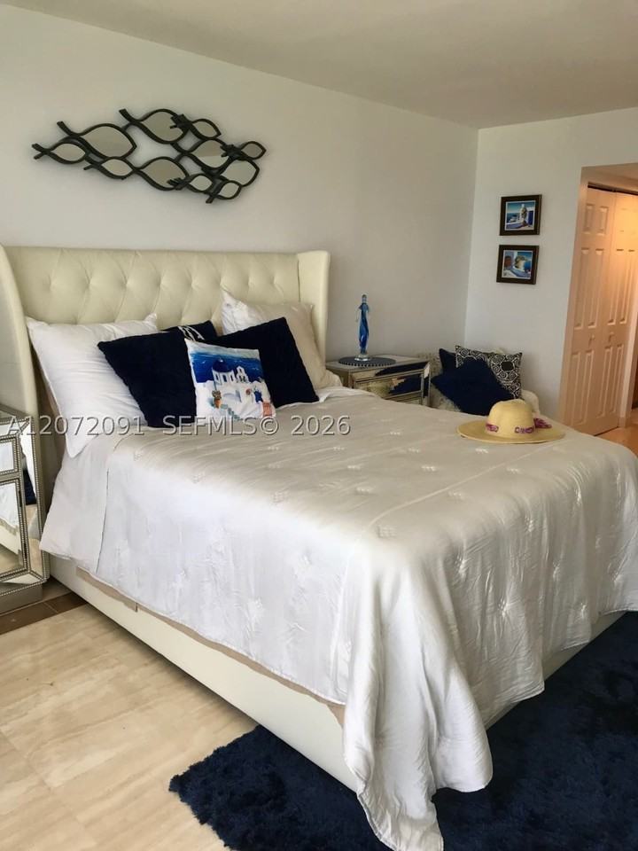 9341 Collins Ave #1203 - Photo 3 of 32