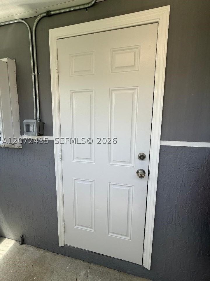 8258 Sw 148th Pl #REAR - Photo 2 of 9