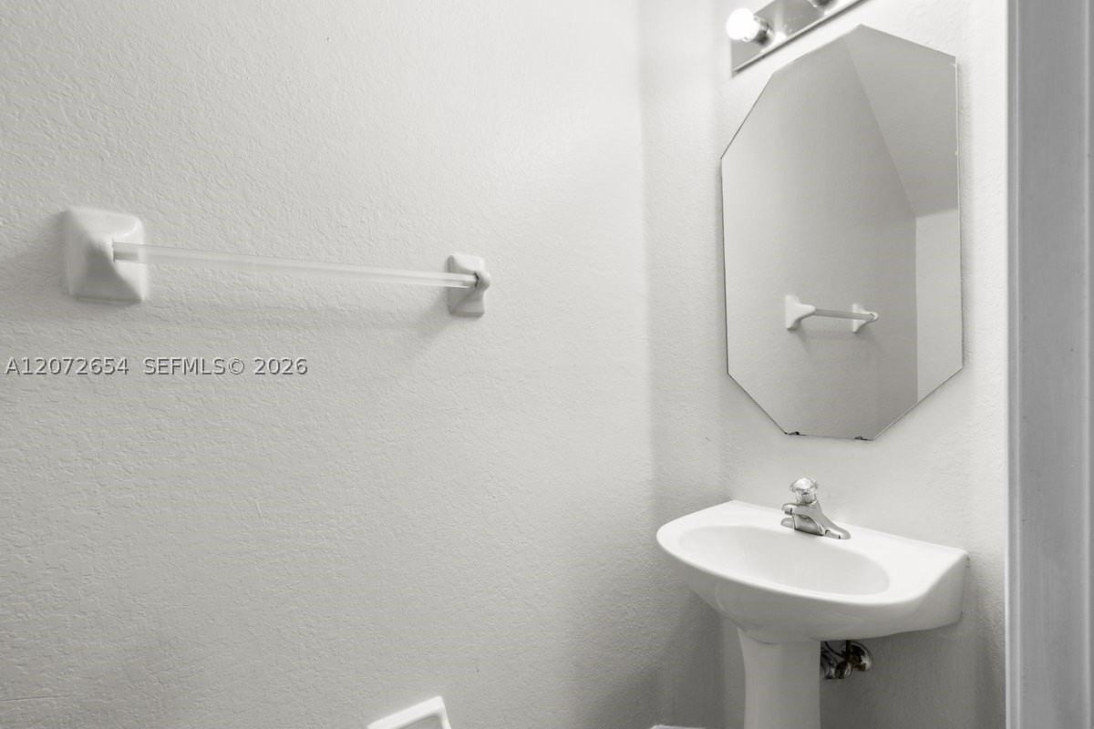 7929 Tuscany Dr - Photo 7 of 27