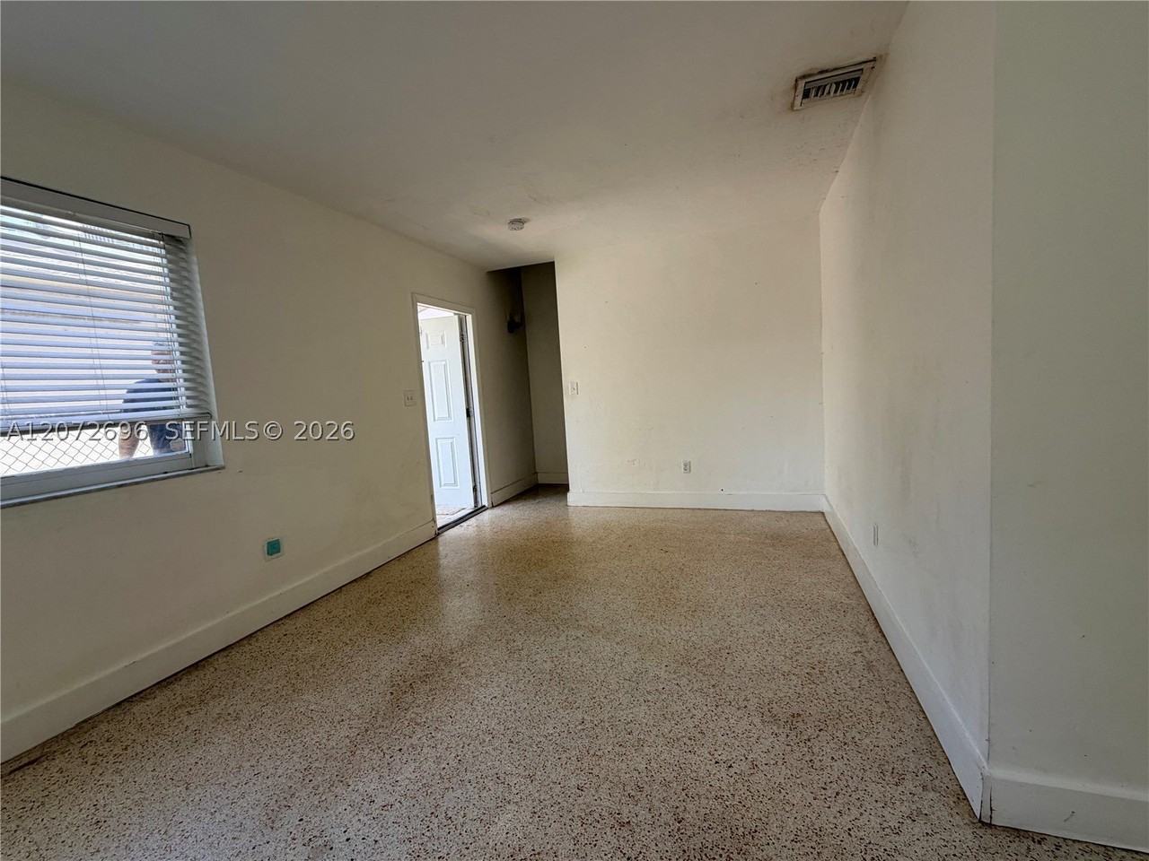 3068 Carter St #1 - Photo 7 of 20