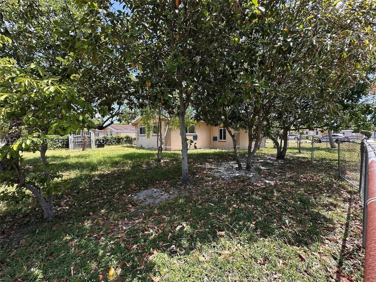 17150 Ne 4th Pl - Photo 2 of 19