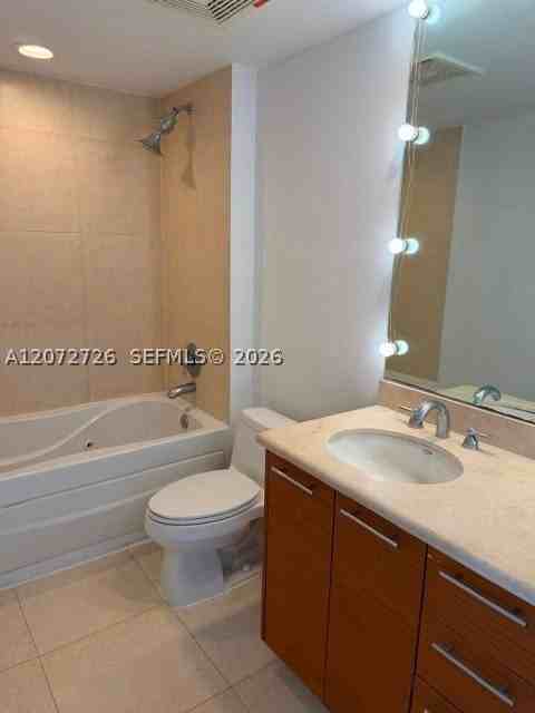 50 Biscayne Blvd #3907 - Photo 2 of 17