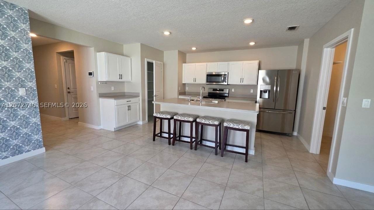 3809 Se Lee St - Photo 7 of 19