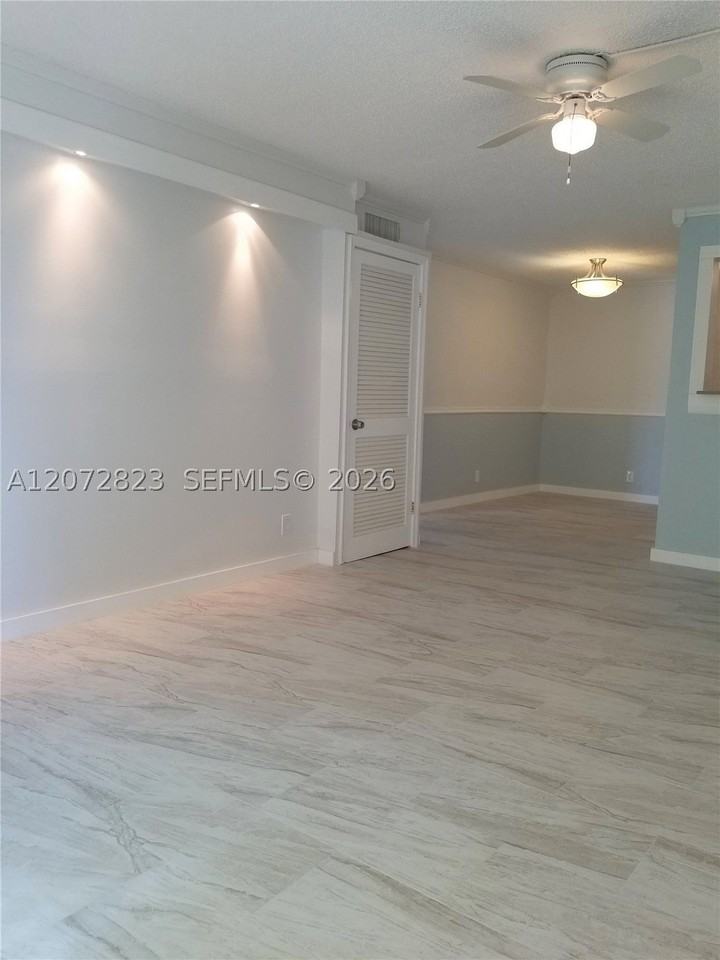 11334 Royal Palm Blvd #11334 - Photo 5 of 32