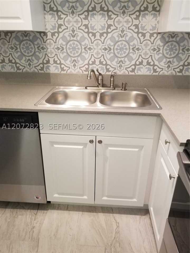 11334 Royal Palm Blvd #11334 - Photo 6 of 32