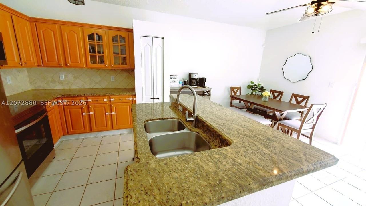 10273 Sw 162nd Ct #0 - Photo 5 of 29